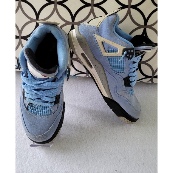 Jordan 4 Retro Mid University Blue Sneakers Size 5.5Y low top No Box - Picture 3 of 6